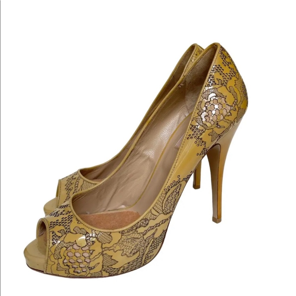 Valentino Garavani Peep Toe Patent Yellow Leather Heels 5” Sz 9.5